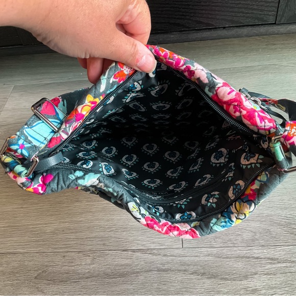 Vera Bradley Floral Print Crossbody - Picture 3 of 4